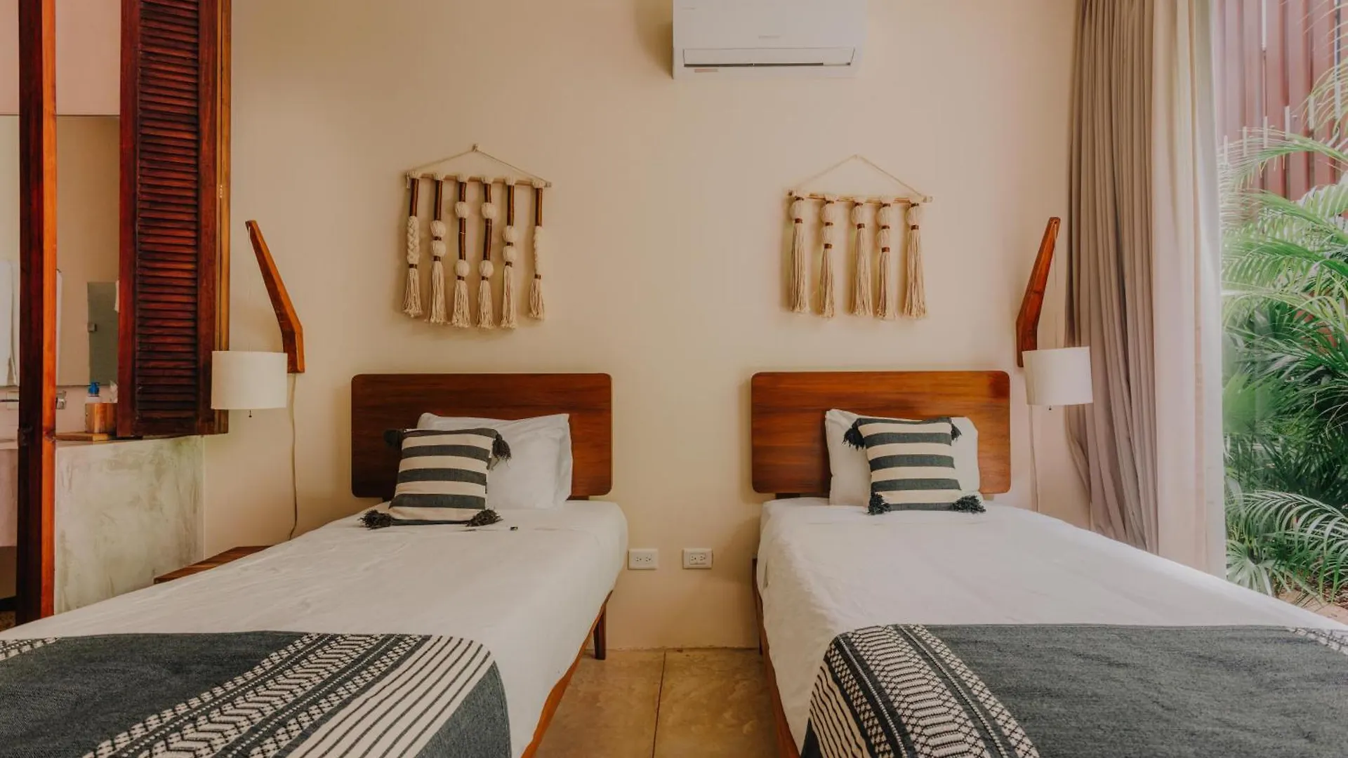 Condos Watal - Relax, Unwind In Style And Comfort, Private Pool, 24Hr Concierge Tulum Apartment
